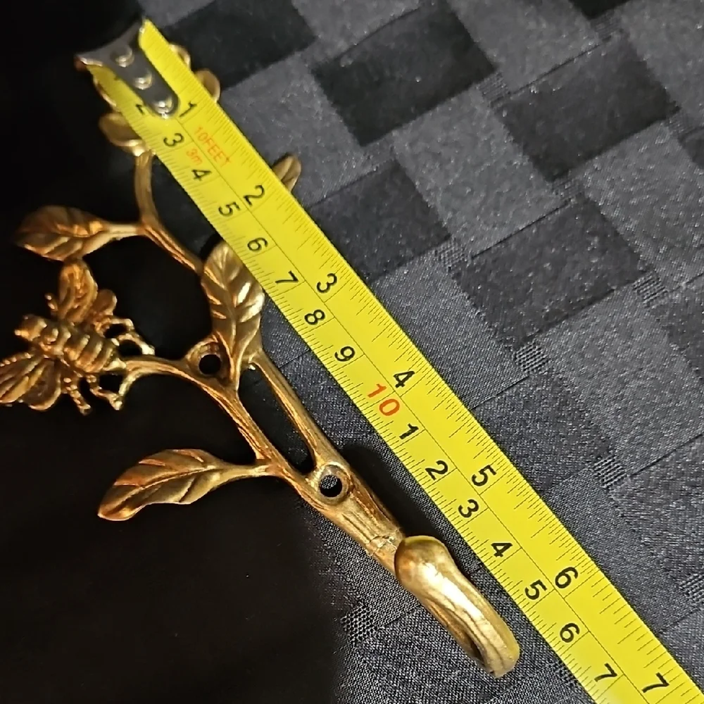 Pair of Gold/Brass Toned Flower & Bee Metal Wall Hook with Antique Finish